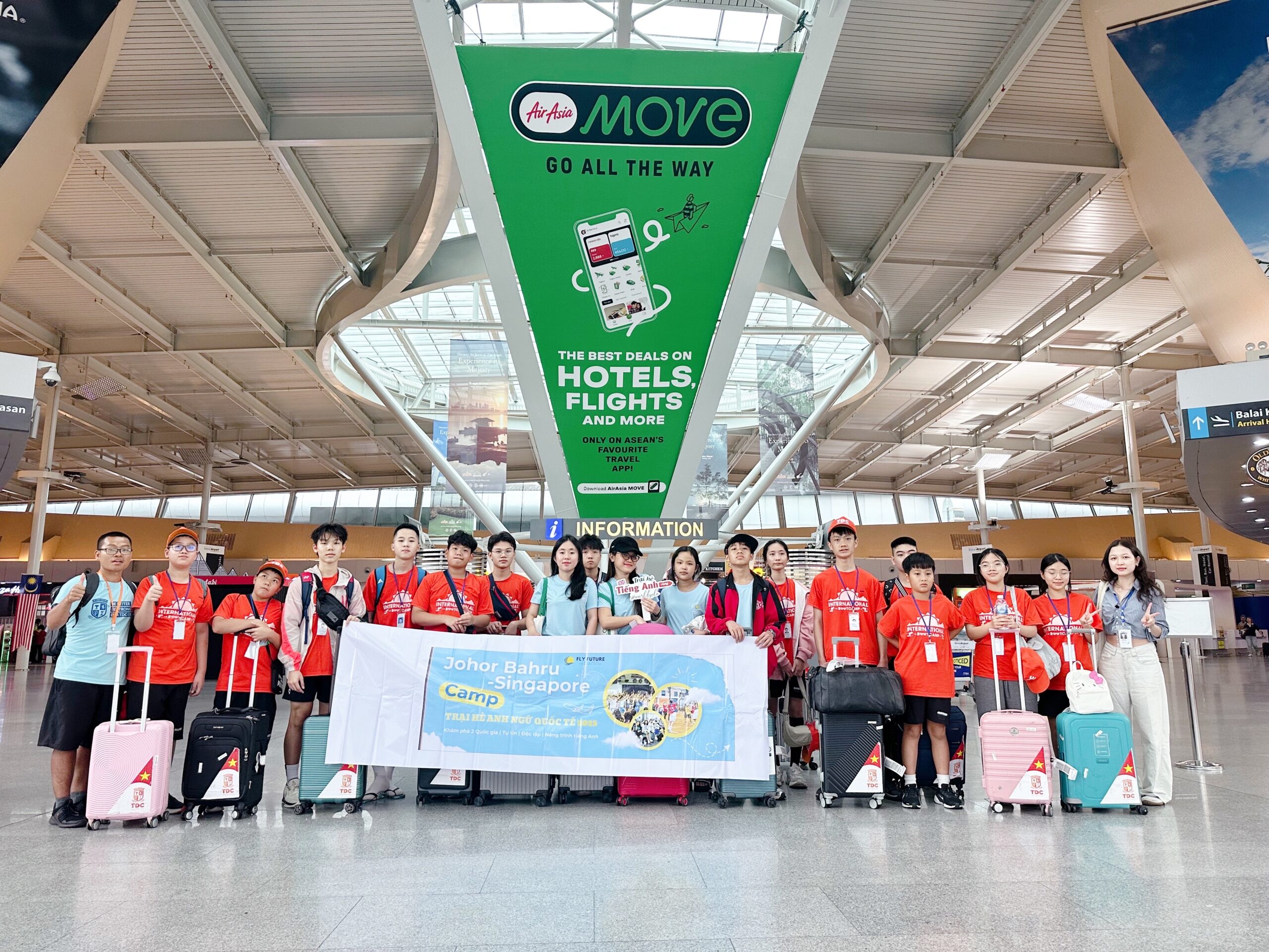 Trại hè Quốc tế 2025